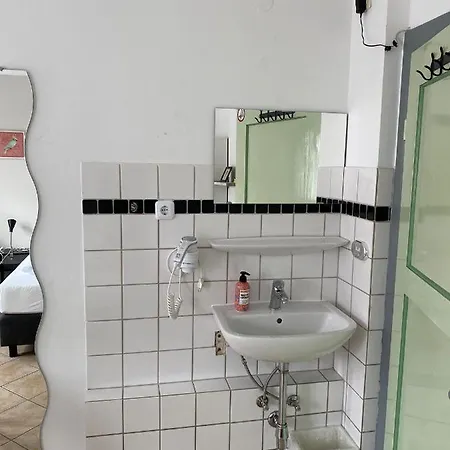 Haus99 Budget & Apartamento *