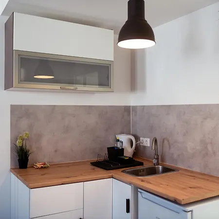 Haus99 Budget & Apartamento *