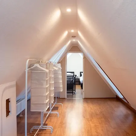 Haus99 Budget & Apartment *