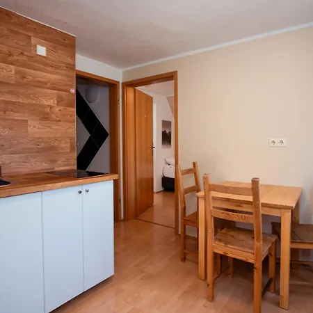 Haus99 Budget & * Fuerth