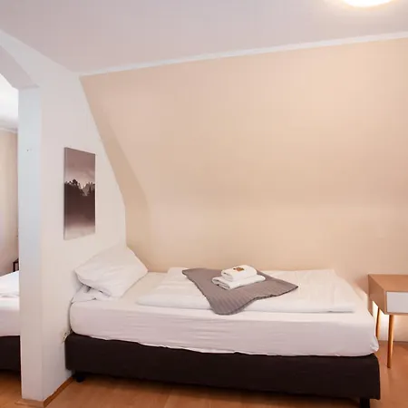 Haus99 Budget &